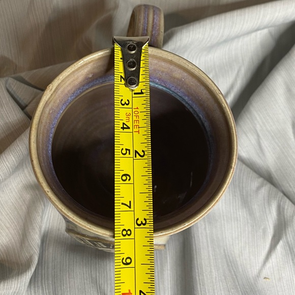 Montana glazed mug signed by Chris Pragnell. - Picture 9 of 9